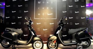 Vespa Monochrome และ Vespa Raduno 2 รุ่นพิเศษ จากเวสปิอาริโอ