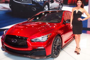 เซ็งเลยอะ! Infiniti เผยรถสปอร์ตแบบ "Q50 Eau Rouge" เครื่อง GT-R ถูกระงับการผลิตแล้ว