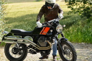 MOTO GUZZI V 7 ll Scrambler Kit หล่อๆ แบบ Scrambler