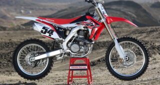 HONDA CRF 450 R อย่าซ่ากับสายฝุ่น..!!