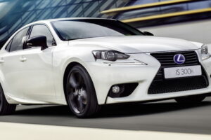 โฉบเฉี่ยว! เปิดตัวชุดแต่งสุดสปอร์ตของ "Lexus IS และ CT" ในยุโรปแล้ว