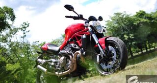 รีวิว Ducati Monster 821 เทคโนโลยี Hyper ในร่างไฟกลม Naked พร้อมความคุ้มค่าจาก Worry Free