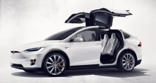 เปิดตัว "Tesla Model X" พลังงานไฮเทคเริ่มต้นที่ 132,000 ดอลล่าร์