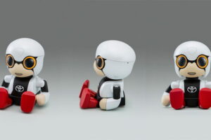 Toyota เปิดตัวหุ่นยนต์รุ่นใหม่แบบ "Kirobo Mini" ในงานที่ Tokyo Motor Show