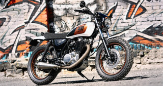 YAMAHA SR 400 แต่ง สไตล์ลุย Scrambler ย้อนยุค..!!