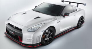 Nissan เปิดตัวชุดแต่ง