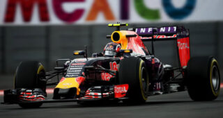 เผย Red Bull ใกล้ตกลง Renault ลงตัวสำหรับการแข่ง F-1 ปีหน้า
