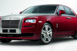 Rolls-Royce เรียกคืนรถแบบ "2015 Ghost" จากปัญหาถุงลมนิรภัย