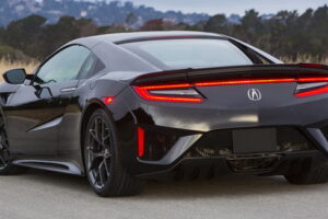 สุดโหดเลย! Acura เปิดตัว "2017 NSX" สีใหม่ในงานอย่าง LA Auto Show