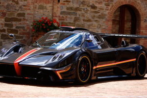 Pagani Zonda Revolucion ทำสถิติใหม่ในสนามอย่าง Nürburgring