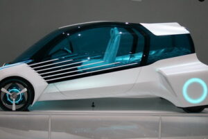 รถอนาคต "FCV Plus Concept" สุดไฮเทคจากพลังงานไฮโดรเจน