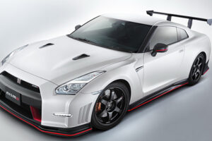Nissan เปิดตัวชุดแต่งพิเศษแบบ "N Attack Package" สำหรับสปอร์ตแบบ GT-R