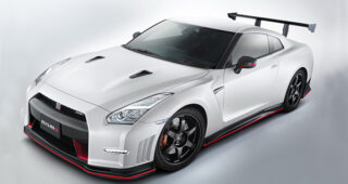 Nissan เปิดตัวชุดแต่งพิเศษแบบ "N Attack Package" สำหรับสปอร์ตแบบ GT-R