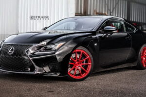 เปิดตัวชุดแต่งแบบรถสปอร์ตของ "Lexus RC F" พร้อมล้อแม็กซ์สีแดงสด