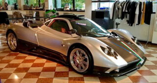 แก่เก็บ! ชมรถสปอร์ต Pagani Zonda