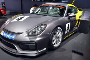 Porsche Cayman โฉมแข่งแบบ "GT4 Clubsport" พร้อมลุยทั่วโลกแล้ว