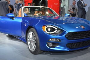 เปิดตัวรถแบบ Fiat 124 Spicer สุดสวยในงานที่ LA Auto Show