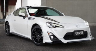 เปิดตัวรถของ Toyota แบบสปอร์ตรุ่นพิเศษ "GT 86 Limited" ทั่วโลกแค่ 450 คัน