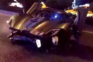 เสียดายแทน! Supercar หรู "Koenigsegg Agera R" ชนยับในประเทศจีน