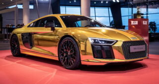 Audi เปิดตัวรถสปอร์ต "Golden R8 V10 Plus" สีทองสุดหรูหรา