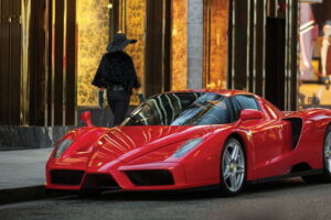 ตัดใจ! พี่ฟลอยด์นักมวยชื่อดังตัดสินใจขาย Ferrari Enzo แล้วในราคา 3.3 ล้านดอลล่าร์สหรัฐ