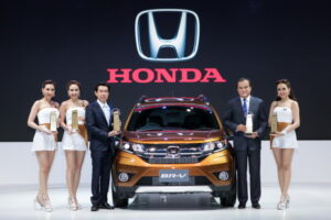 HONDA ตอกย้ำความเชื่อมั่นด้วยรางวัลยี่ห้อที่น่าเชื่อถือ 4 ปีซ้อน พร้อมรางวัลการันตีคุณภาพรถยนต์รวม 5 รางวัล ในงาน Motor Expo 2015