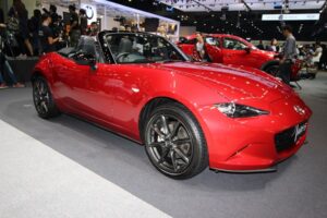 MAZDA MX-5 คว้ารางวัลรถยนต์ยอดเยี่ยม ประเทศญี่ปุ่น Japan Car of Year 2015-2016