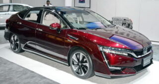 Honda คอนเฟิร์มเปิดตัวรถพลังงานไฟฟ้ารุ่นใหม่แบบ "Clarity" ราคาเริ่มต้น 60,000 ดอลล่าร์สหรัฐ