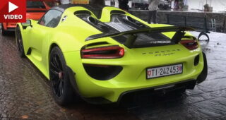 พบรถสปอร์ต "Porsche 918 Spyder" สุดแจ่มในโทนเขียวเร้าใจ!!!