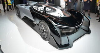Faraday Future เปิดตัวรถสปอร์ต "FFZERO1" เวอร์ชั่นมีคนขับแล้ว