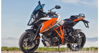 KTM 1290 Super Duke GT 2017