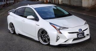 Kuhl เปิดตัวชุดแต่งของ Toyota Prius ไฮบริดแบบสปอร์ต