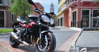 รีวิว Triumph Street Triple R หล่อเฟี้ยว ช่วงล่างขั้นเทพ และเบรกอันยอดเยี่ยม ราคาเริ่มต้น 460,000.