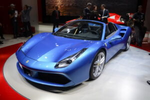 ใจป้ำ! Ferrari เปิดตัวยอดนำเข้า-ส่งออกปี 2015 กำไรหายห่วง