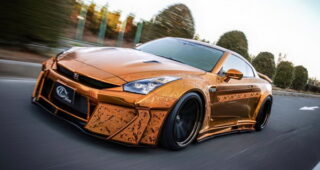เผยโฉมหน้า "Nissan GT-R" สุดสปอร์ตสีทองโดยทาง "Kuhl Racing"