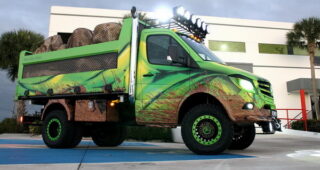 Mercedes-Benz เปิดตัวรถคอนเซ็ปต์แปลกตาแบบ "Sprinter Extreme Concept"