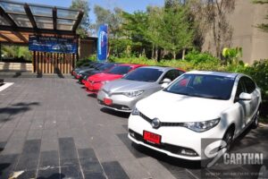 รีวิว MG5 ทั้งเครื่องยนต์ NA และ เทอร์โบ รถ Sub-Compact ขนาด Compact ขับดีด้วย Brit Dynamic อันเลื่องชื่อ