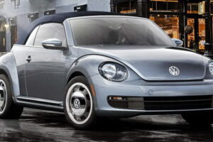 เปิดตัวรถรุ่นพิเศษ "Beetle Convertible" เริ่มต้นที่ 25,995 ดอลลาร์