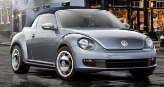 เปิดตัวรถรุ่นพิเศษ "Beetle Convertible" เริ่มต้นที่ 25,995 ดอลลาร์