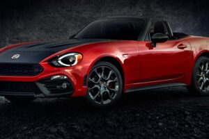 มาอีกรุ่น! Fiat เปิดตัวรถแบบ "Fiat 124 Spider" สุดโหดดุดัน