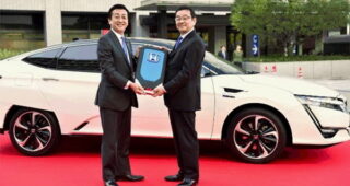 Honda ส่งมอบรถพลังงานไฮโดรเจนคันแรกในญี่ปุ่นเรียบร้อยแล้ว