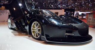 เปิดตัวรถสปอร์ต Hybrid กำลังกว่า 2,080PS สุดโหด