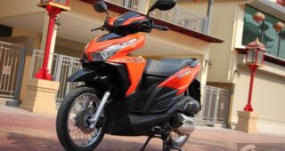 รีวิว 2016 Honda Click 125i รถจักรยานยนต์ AT ยอดเยี่ยมแห่งปี