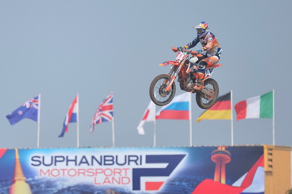 World Motocross เด็กไทย ทะลุรอบชิงชนะเลิศวันนี้