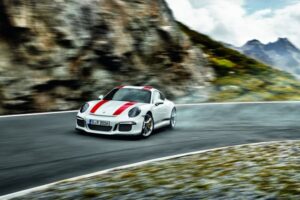 Porsche 911 R เผยโฉมใน Geneva Motor Show 2016
