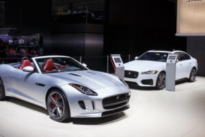 Jaguar+Land Rover เปิดตัวการพัฒนาเครื่องยนต์แบบ V6 รุ่นใหม่