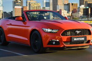สื่อชื่อดังประกาศ 2015 Ford Mustang คว้าแชมป์ยอดขายสุงสุดของปีที่แล้ว