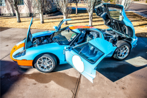 เปิดประมูลรถแบบ Ford GT สุดแรงวิ่งไปเพียง 5 ไมล์เท่านั้น