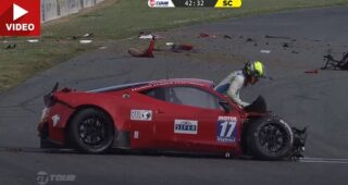 เละเลย! Ferrari 458 GT3 ชนยับในการแข่งขันสุดรุนแรง