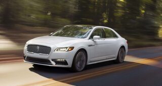 Lincoln Continental รุ่นใหม่เปิดตัวแล้วพร้อมยอดจองวันแรก 40,000 คัน